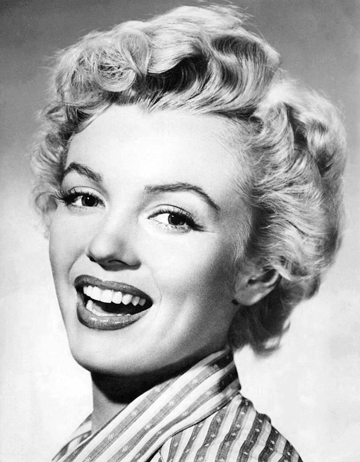 Marilyn Monroe 1952 studio publicity portrait